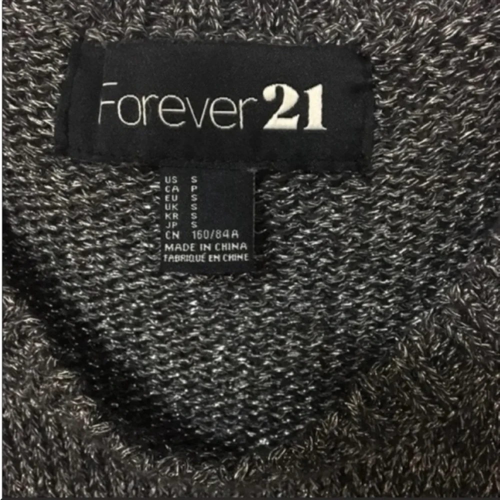 Sweater (bundle) - Picture 4 of 8